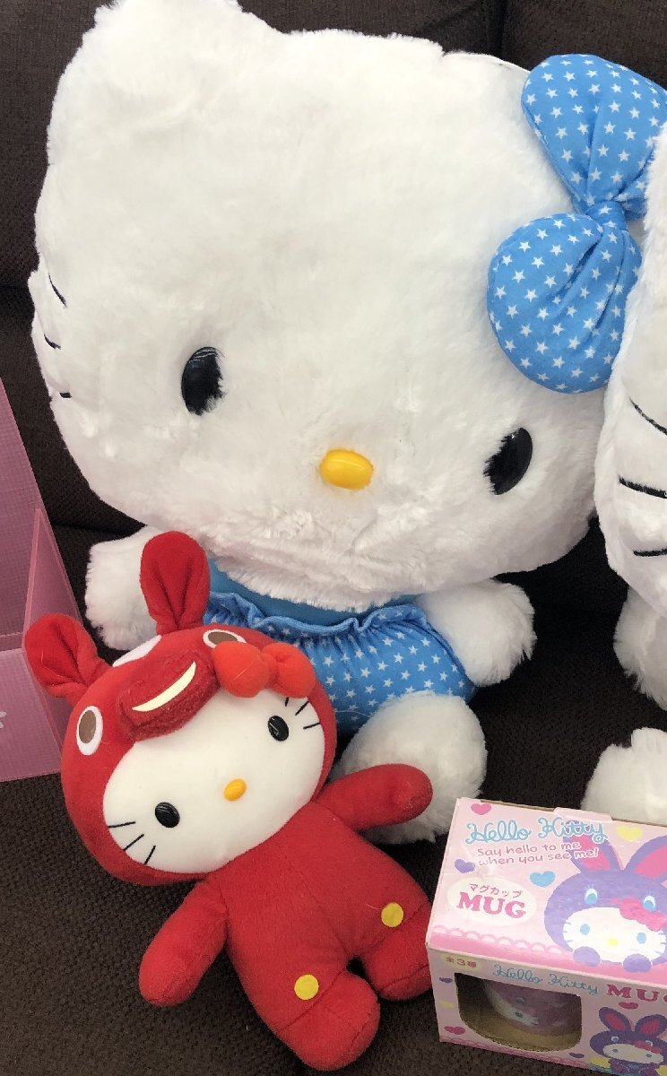 ●Hello Kitty ハローキティ グッズ おまとめ ぬいぐるみ クッション 枕 ストラップ マグカップ 小物入れ 引き出し メイクBOX_画像4