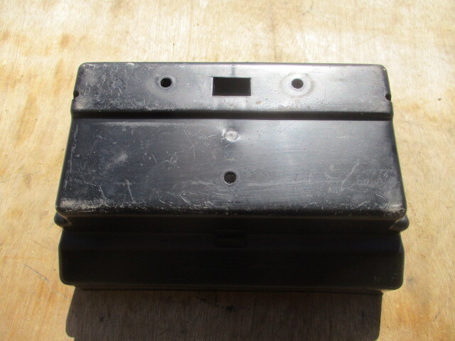 Kawasaki KR-1 оригинальный ящик для инструментов бардачок сиденье внизу место хранения коробка старый машина редкий 32099-1114 трещин нет 2 -тактный pala twin PIPS ящик для инструментов хороший