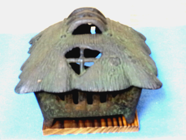 старая модель первый период модель крыша. небо сторона . ширина поверхность ......... крыша. курильница Akira . брать . лампа комары . курильница украшение .... Akira ..