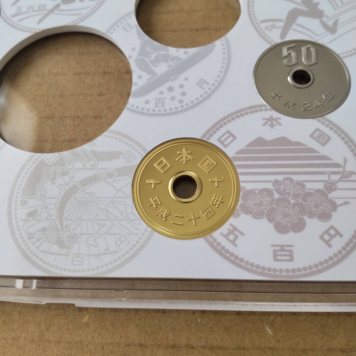 【即決】平成24年 未使用 プルーフ 1円硬貨 5円硬貨 10円硬貨 50円硬貨 100円硬貨 (2012年 プルーフ貨幣セットの一部)_画像3