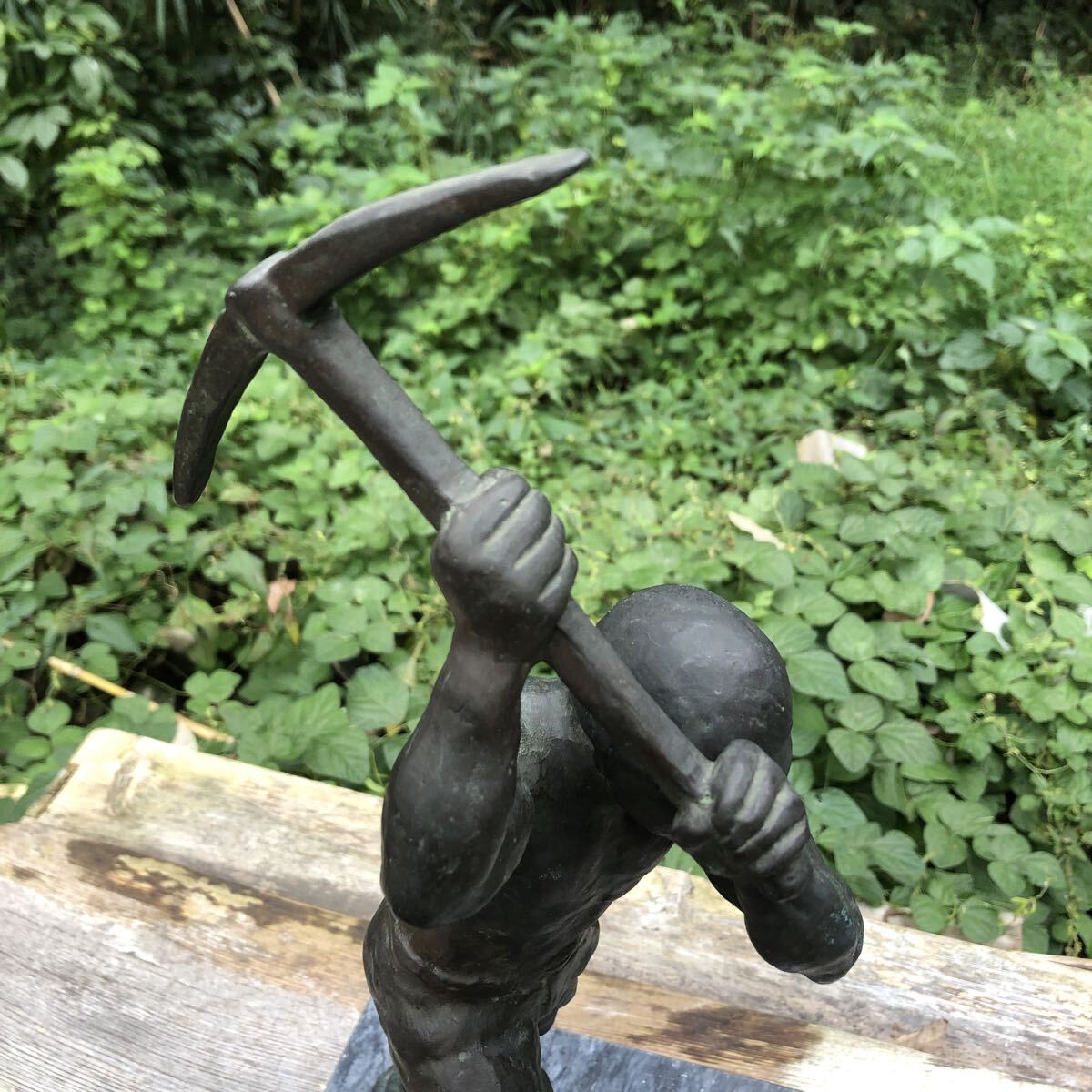 ブロンズ像　熊谷組　創立４０周年記念　【同梱不可】_画像7