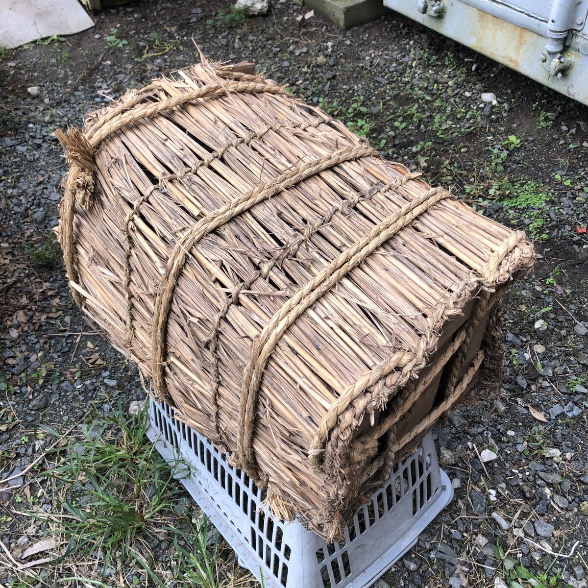 炭　木炭　かます入　古炭　【同梱不可】_画像1