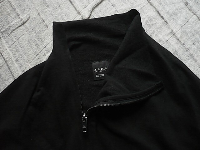 ZARA　COLLECTION★アシメトリジップアップ　　黒_画像2