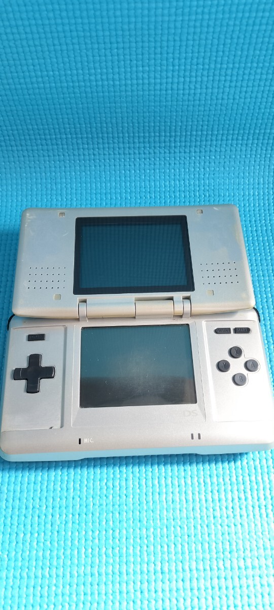 ジャンク　初代　任天堂　DS 　バッテリーなし