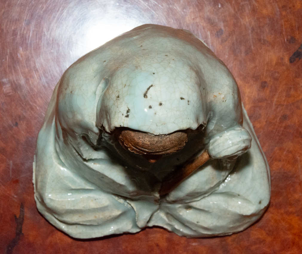 時代 青磁 達磨大師 坐像 在銘 置物 古玩 煎茶道具 仏像 古青磁 古陶磁器 仏教美術_画像9