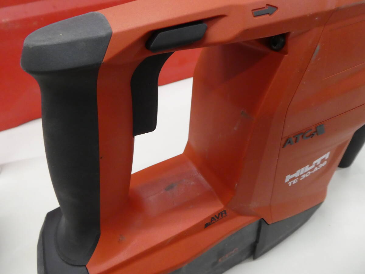 ☆ HILTI ヒルティ 充電式ロータリーハンマードリル TE30-A36 バッテリー2個付き 動作品 1円スタート ☆_画像8
