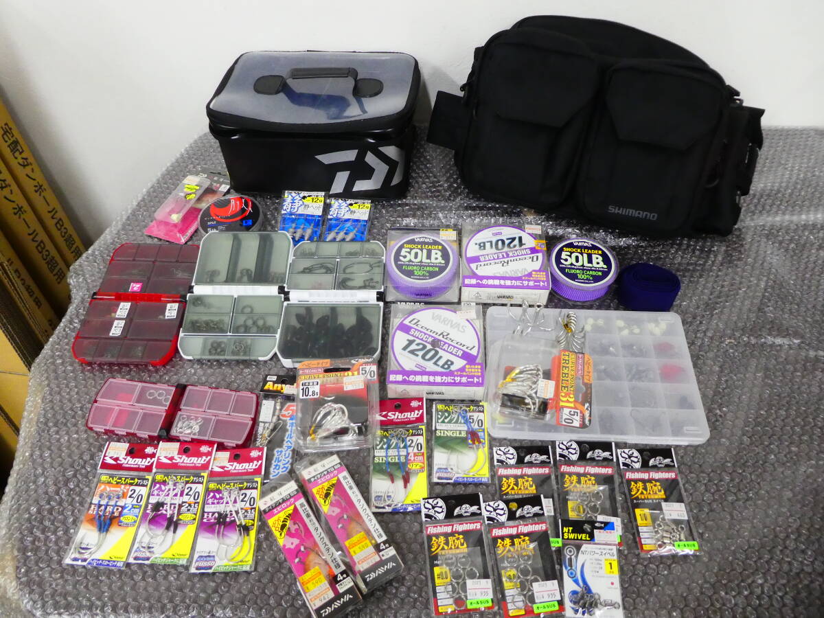 ☆ 釣り具 まとめ 針 ライン 大量 未使用含む DAIWA ダイワ シマノ バッグセット 1円スタート ☆_画像1