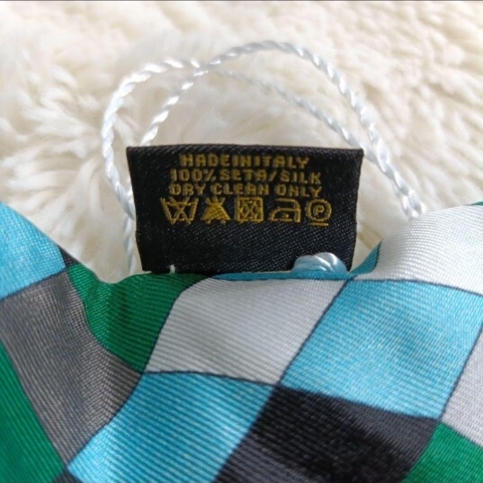 BVLGARI BVLGARY tsui Lee шелк шарф [ с биркой ][ шелк ][ прекрасный товар ][ сумка. очарование тоже ]3000 иен старт ②