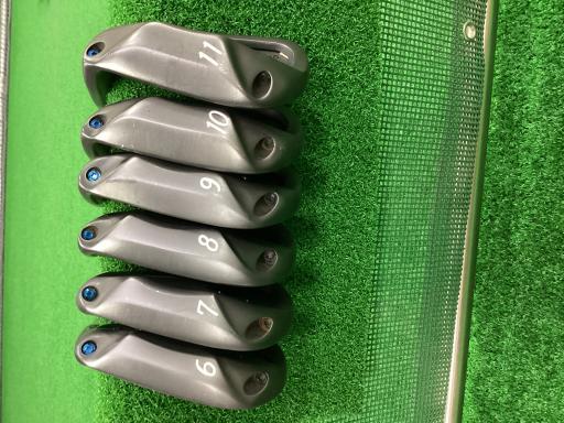 キャスコ ドルフィン アイアン アイアンセット DI-122 ブラック Dolphin Iron DI-122 ブラック 6S フレックスその他 中古 Cランク_画像1