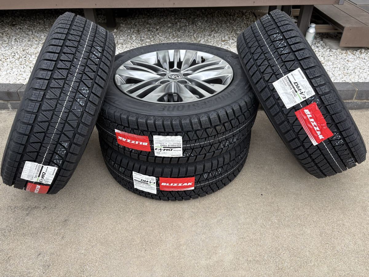 40系アルファード ヴェルファイア 純正ホイール スタッドレスタイヤ4本セット BRIDGESTONE ブリザック dm-v3 225/60r18 _画像1