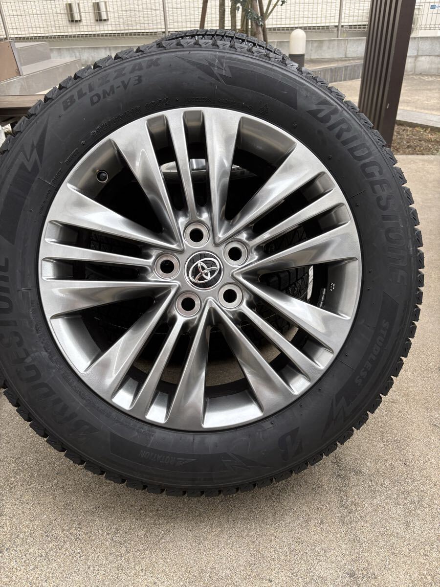 40系アルファード ヴェルファイア 純正ホイール スタッドレスタイヤ4本セット BRIDGESTONE ブリザック dm-v3 225/60r18 _画像3