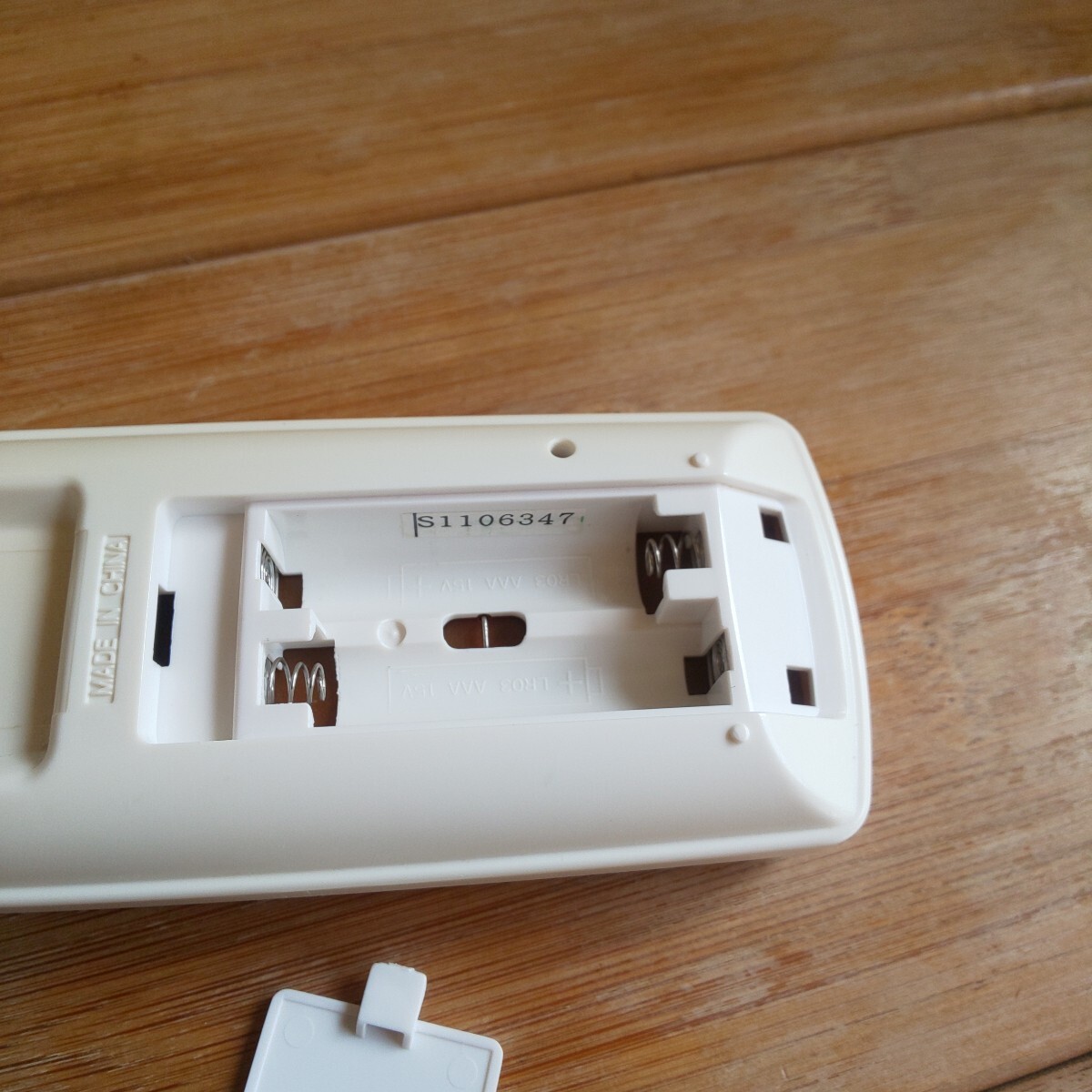 ダイキンエアコンリモコン ARC468A1 DAIKIN 全ボタン赤外線チェックOK 即日発送　送料無料 即決 除菌清掃済_画像8