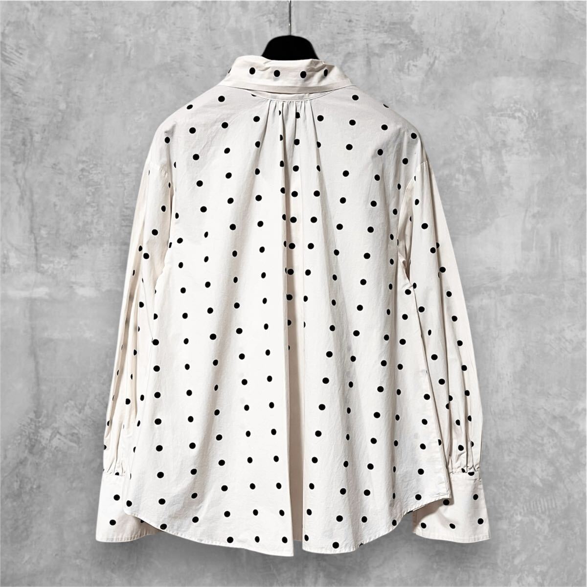 FRAY I.D シルキータイプライターボウタイブラウス F_画像2