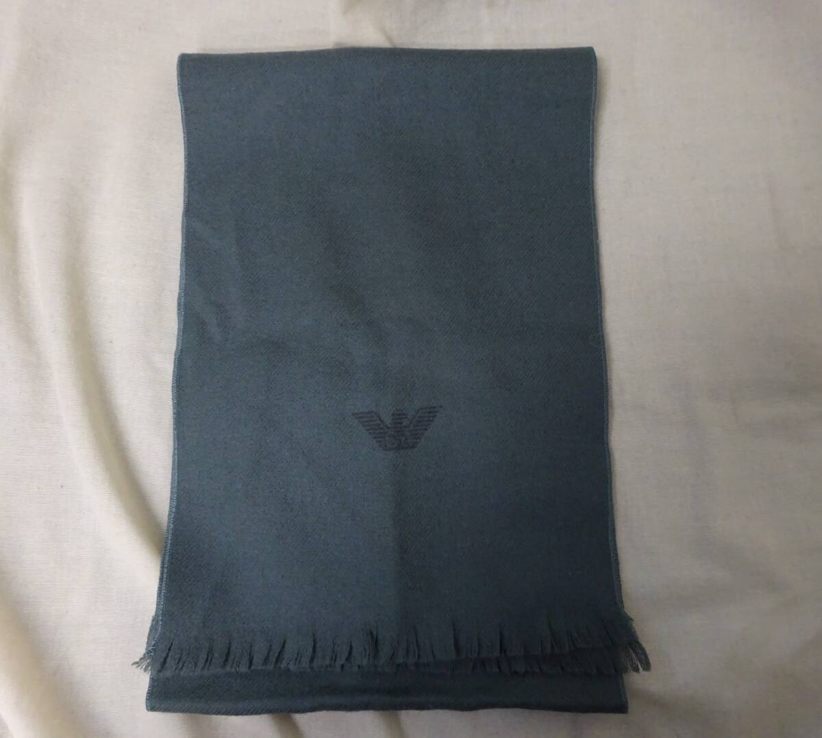 (R-49)EMPORIO ARMANI エンポリオ アルマーニ ピュアウール100% マフラー ストール メンズ 冬 グリーン 中古_画像3