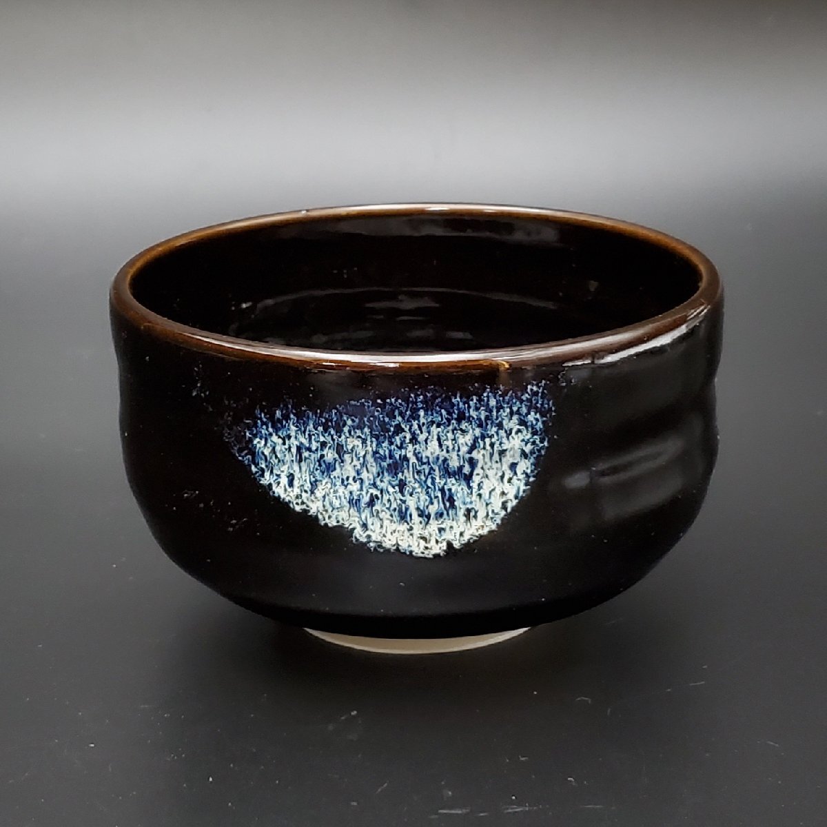 【寶蔵】未使用品 九谷焼 陶岳 釉彩茶道具セット 抹茶碗 水指 建水 蓋置 香合 茶巾筒 柄杓 短冊(cè)箱