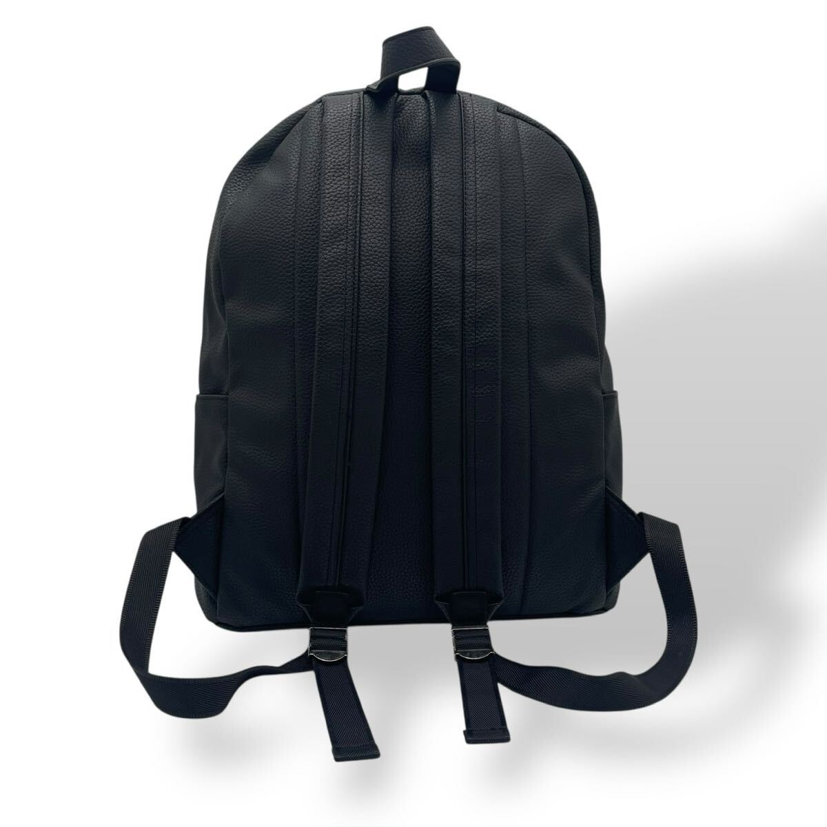 ONE ワン リュック バッグパック 大容量 ブラック デイパック 黒_画像3