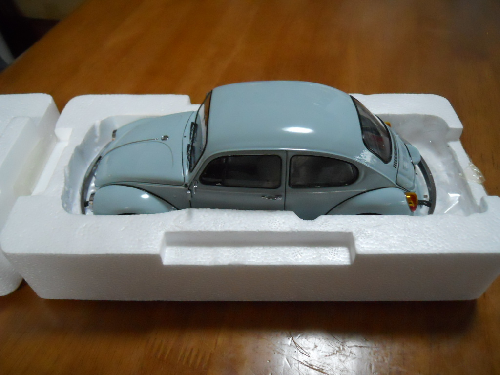 シュコー製　1/18 ＶＷ　1600 限定品_画像1