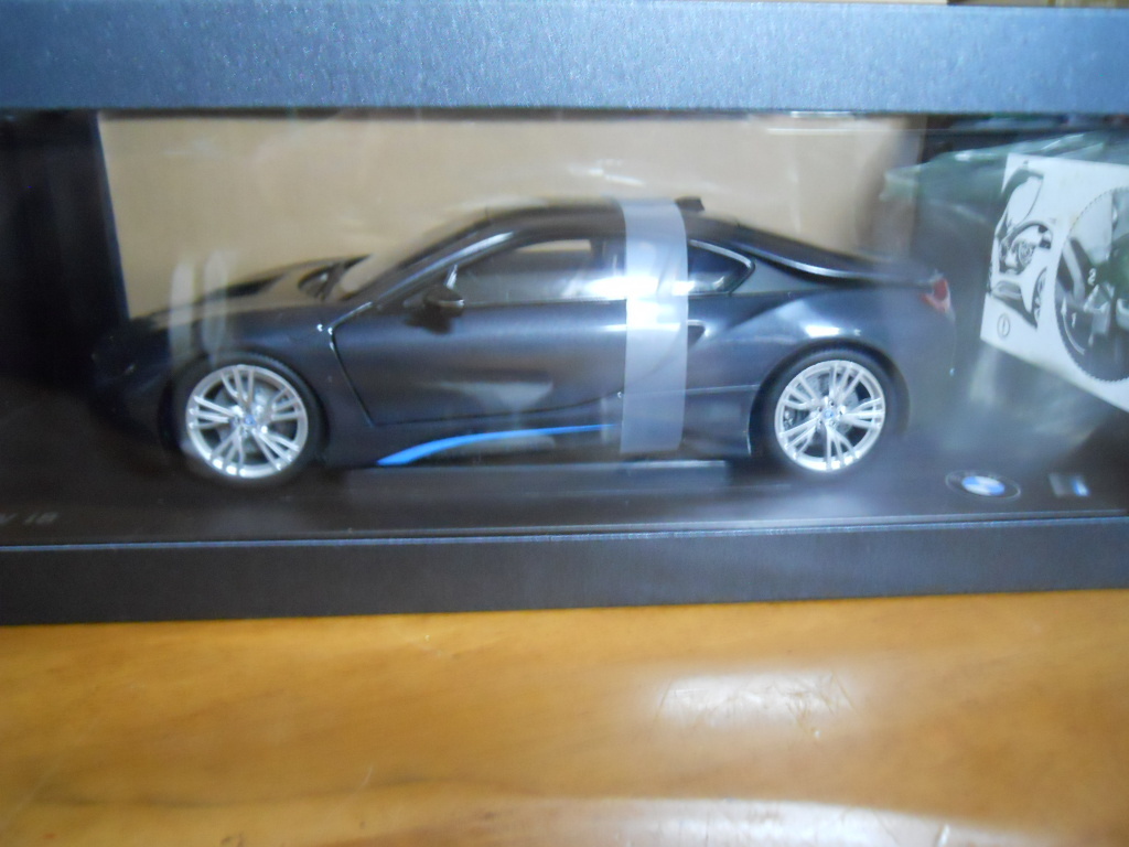 1/18 BMW i8_画像4