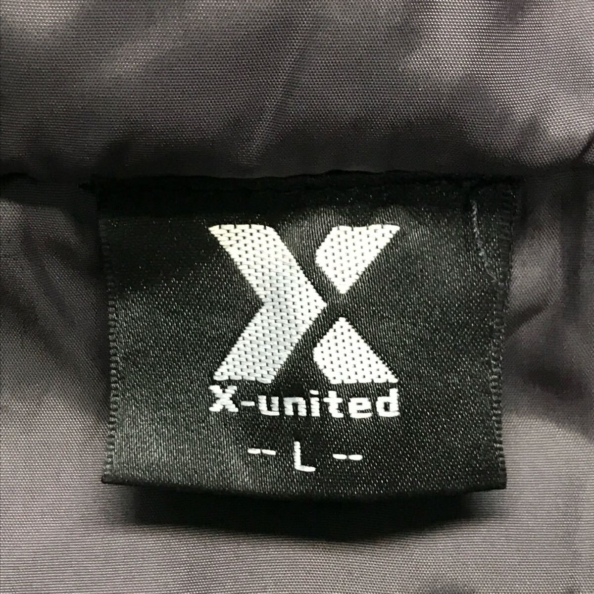 アウトドアにGOOD◎【X-united】エックスユナイテッド マウンテン パーカー ウィンドブレーカー ジャケット 中綿 ネイビー L /Y32568ii_画像9