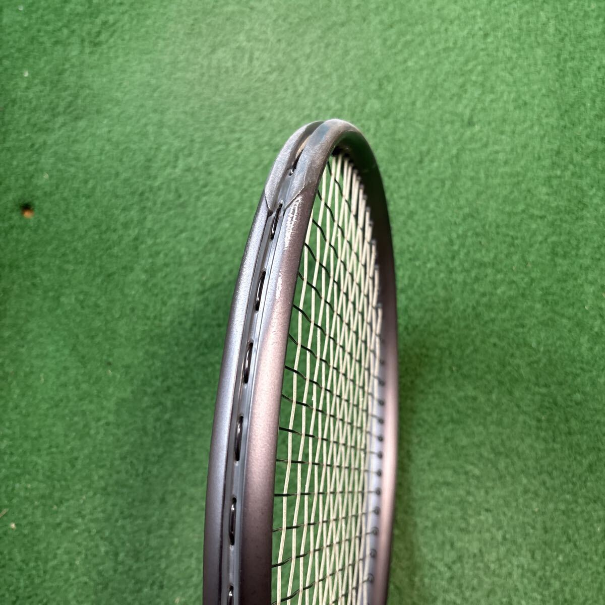 Wilson RF01 pro グリップ2 中古 ウィルソン 硬式テニスラケット ラケット_画像2