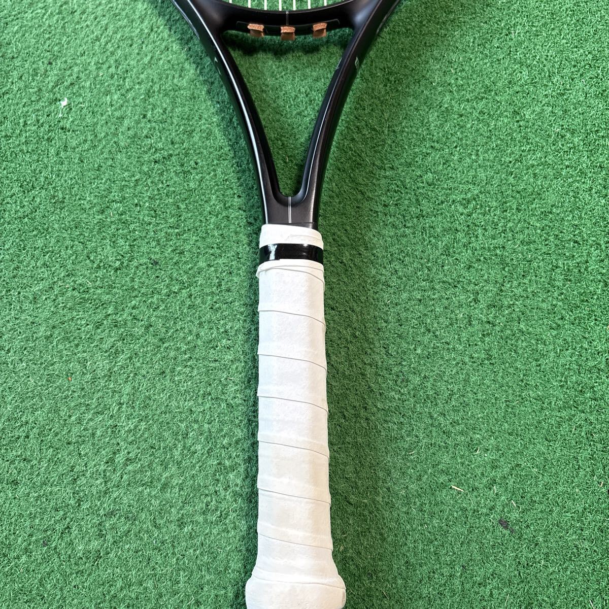Wilson RF01 pro グリップ2 中古 ウィルソン 硬式テニスラケット ラケット_画像4