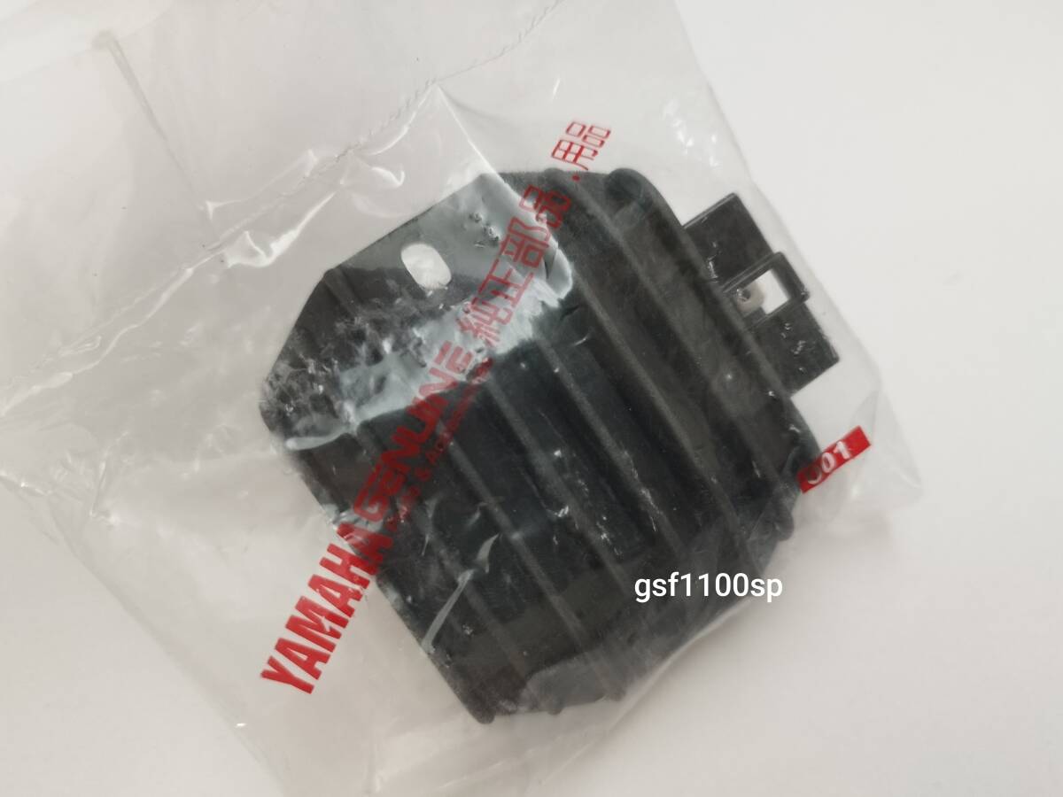ヤマハ純正 シグナスX125 レギュレーター SE12J SE44J(3型) SE46J SEA5J レギュレター 5ML-H1960-00_画像1