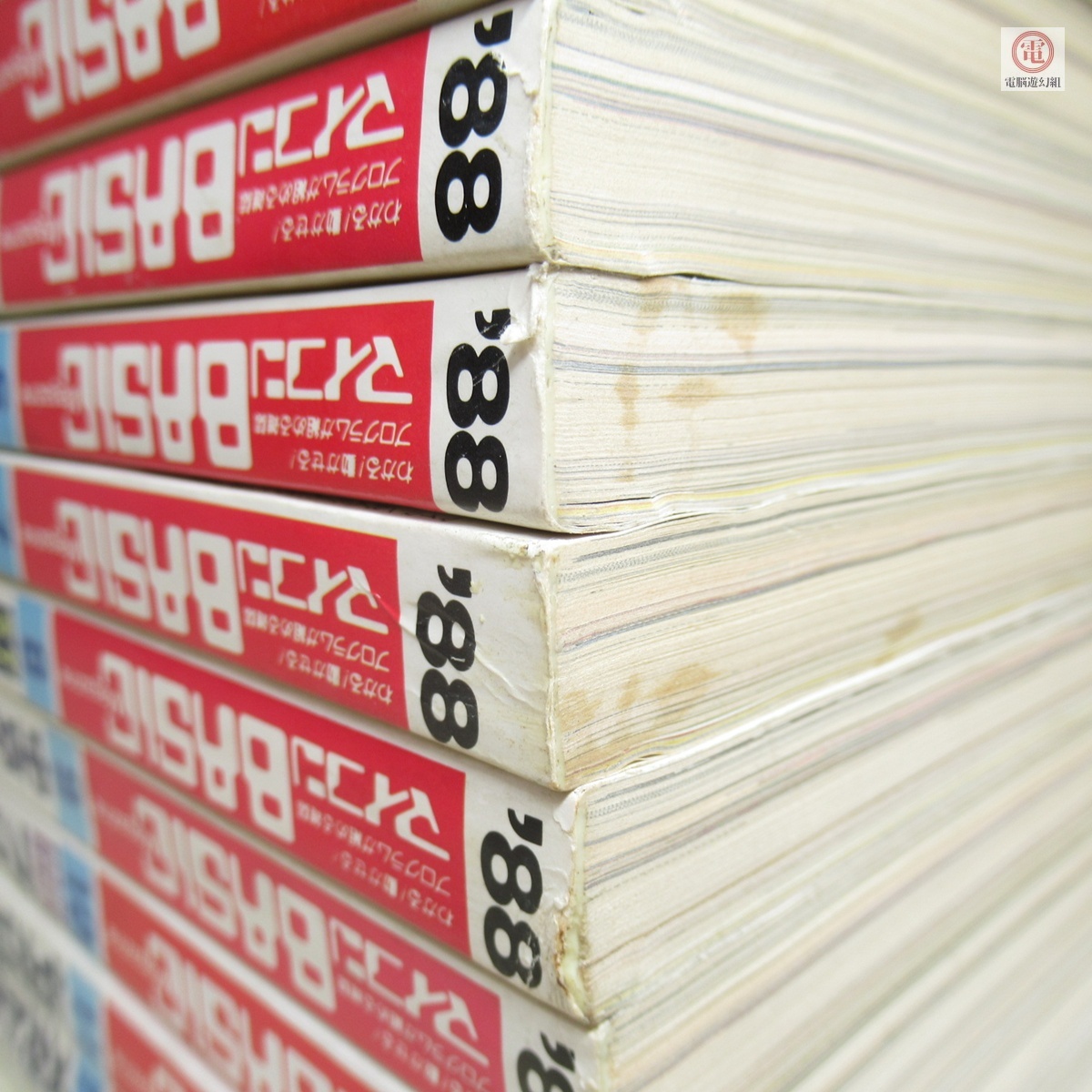 0 журнал microcomputer BASIC журнал 1988 год 1 месяц номер ~12 месяц номер через год .. совместно 12 шт. комплект беж maga радиоволны газета фирма [20