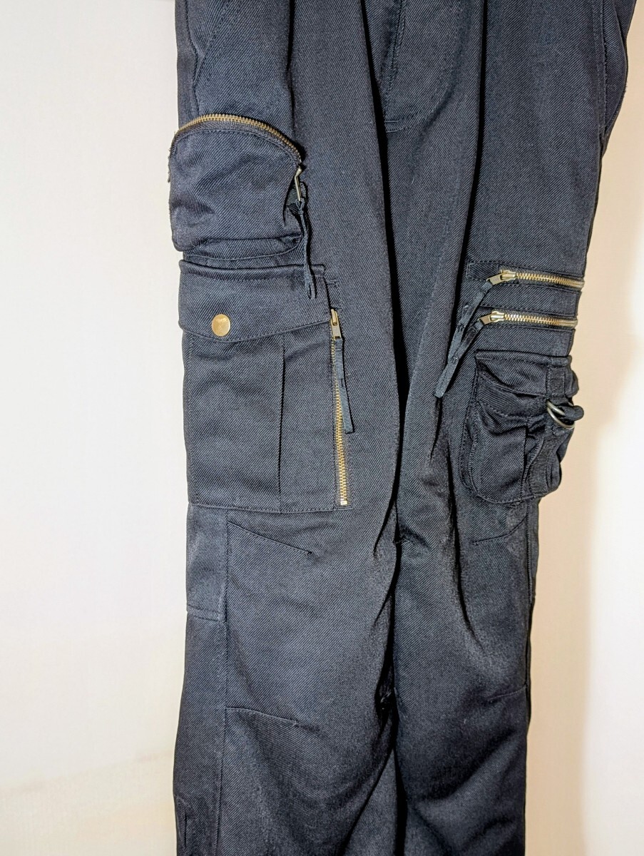 FREE×FREE フリーフリー バイク用 プロテクター付 程度良好 ライディング デニムカーゴパンツ WM 黒 レディース_画像3