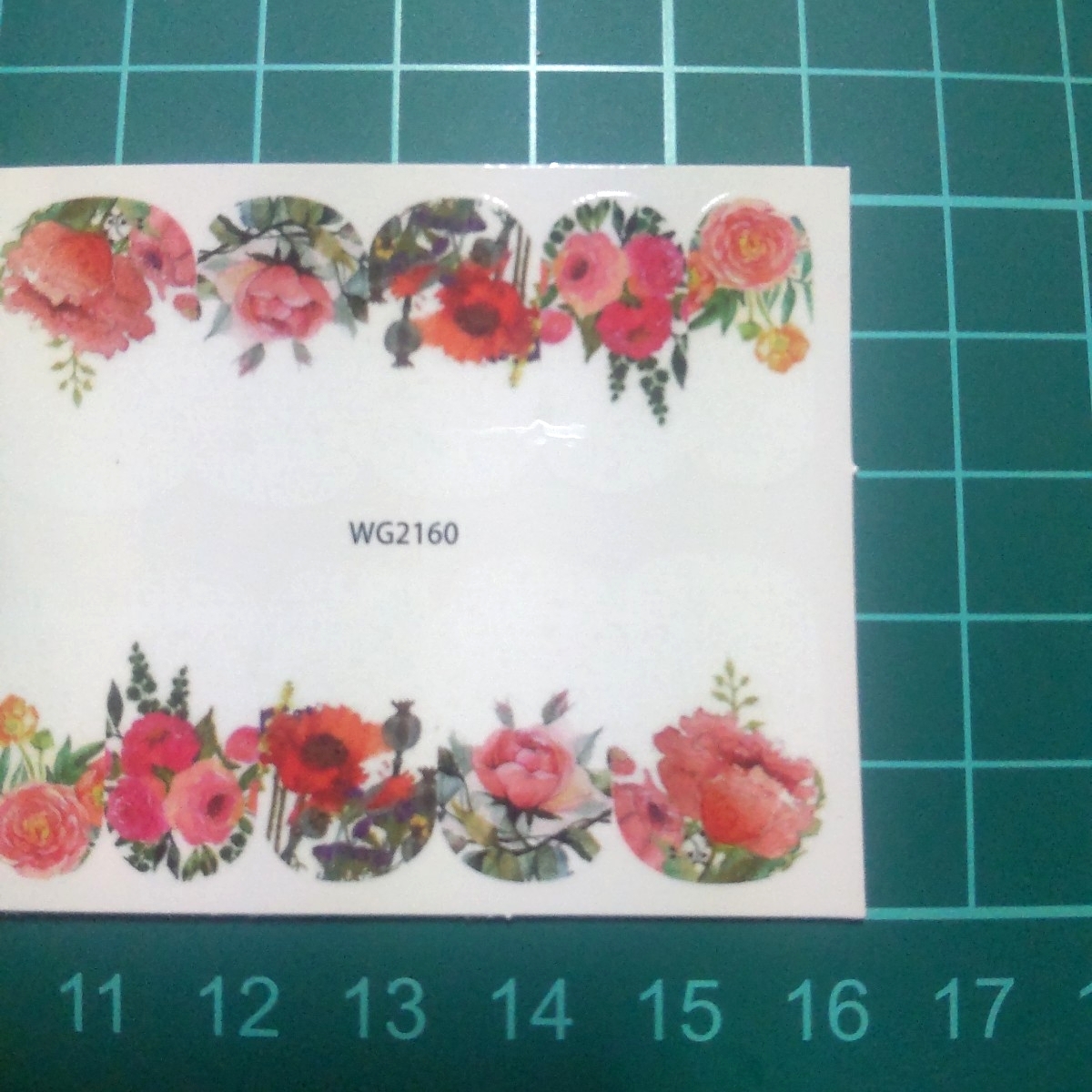 No166 現品のみ ウォーターネイルシール 花 フラワー フレンチ 赤 緑 ネイルアート セルフネイル ネイルシール シール_画像4