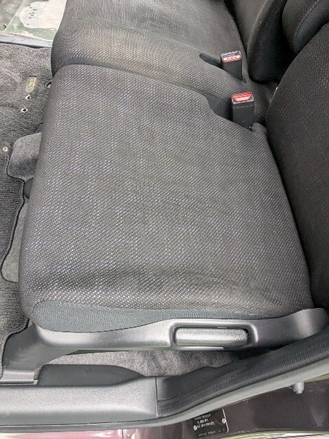 中古美品☆35254☆後期NBOX　JF1☆助手席シート　レール付☆YR586P 内装タイプ【V】_画像2