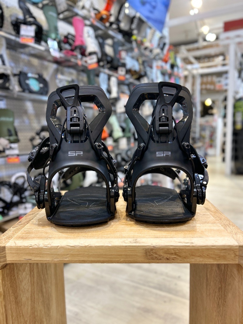 25-26 SP UNITED BASE + カラー:BLACK Mサイズ エスピー メンズ スノーボード バインディング リアエントリー_画像3