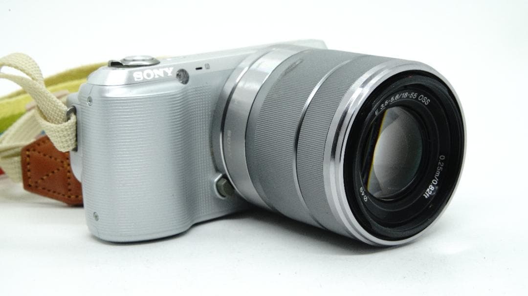 [W2105] SONY NEX-C3 / SONY 18-55 3.5-5.6 OSS белый с коробкой Sony 