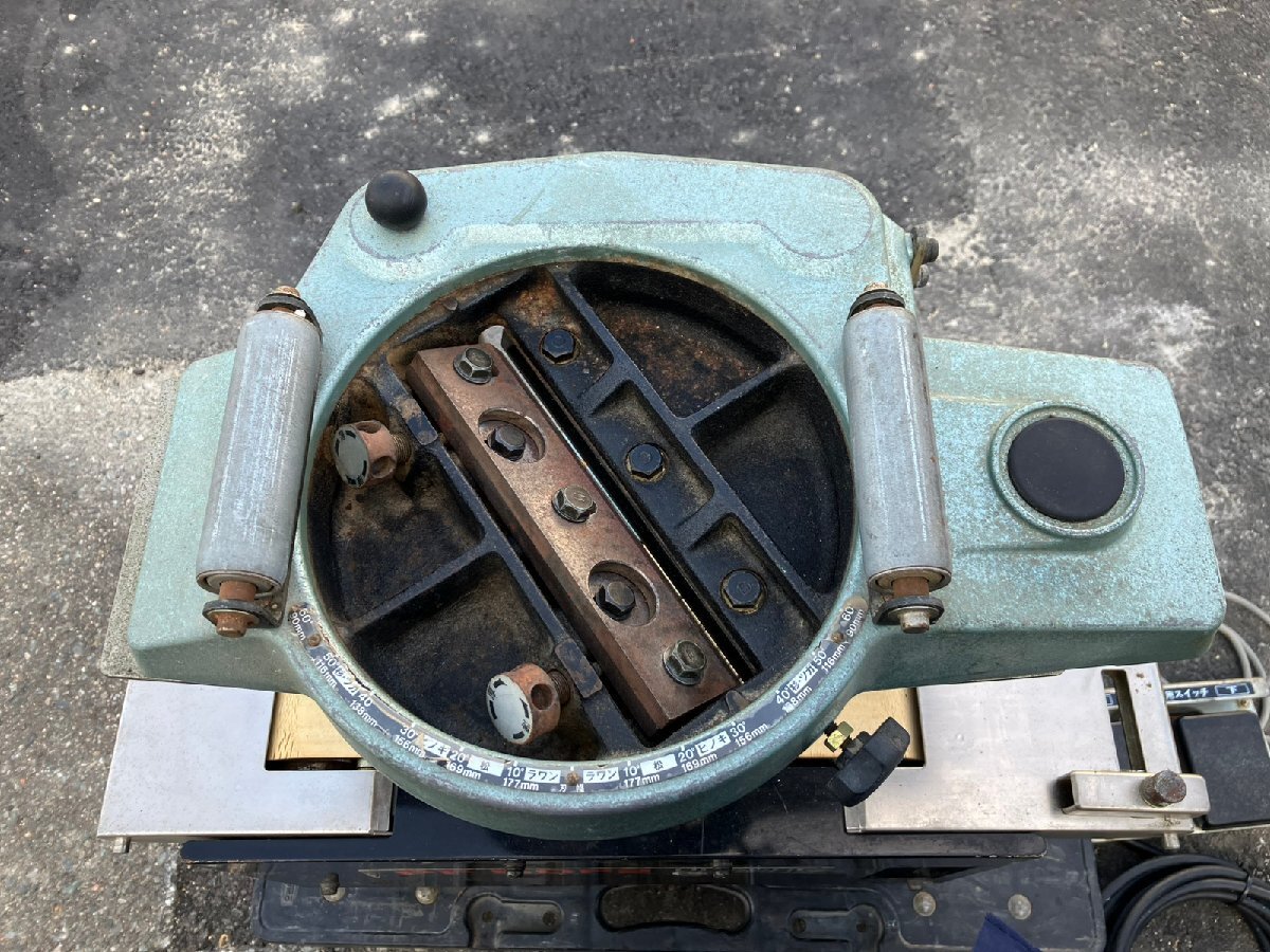 [ б/у ] HITACHI Hitachi Koki 180mm супер отделка рубанок запись PF60F2 [ Hakata магазин ] Hitachi * foot переключатель приложен * * стоимость доставки : оплата при получении витрина одновременно распродажа товар 