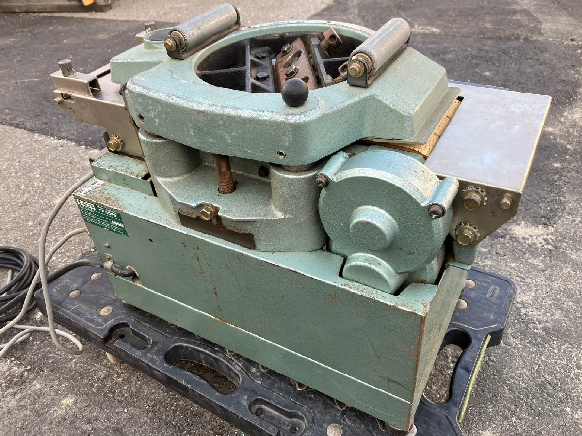 [ б/у ] HITACHI Hitachi Koki 180mm супер отделка рубанок запись PF60F2 [ Hakata магазин ] Hitachi * foot переключатель приложен * * стоимость доставки : оплата при получении витрина одновременно распродажа товар 