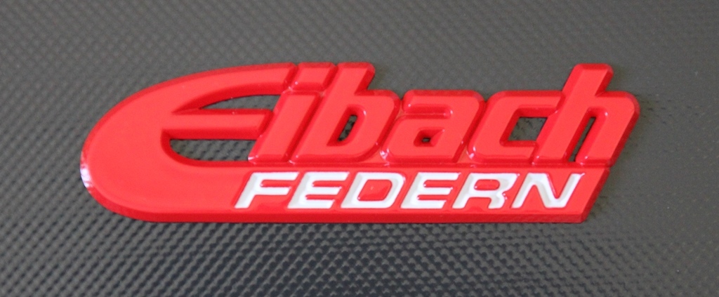 ♪♪ 送料無料 アイバッハ 絶版エンブレム/レッド 『FEDERN』ドイツ語標記ロゴ ♪♪_画像1