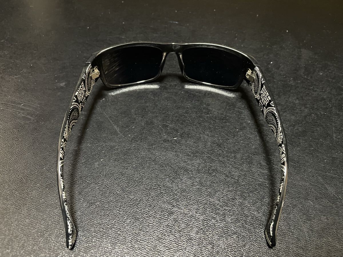 サングラス　ローク　内側ペイズリー柄　黒　ローライダー　ギャングスタ　チカーノ　ヒップホップ_画像1