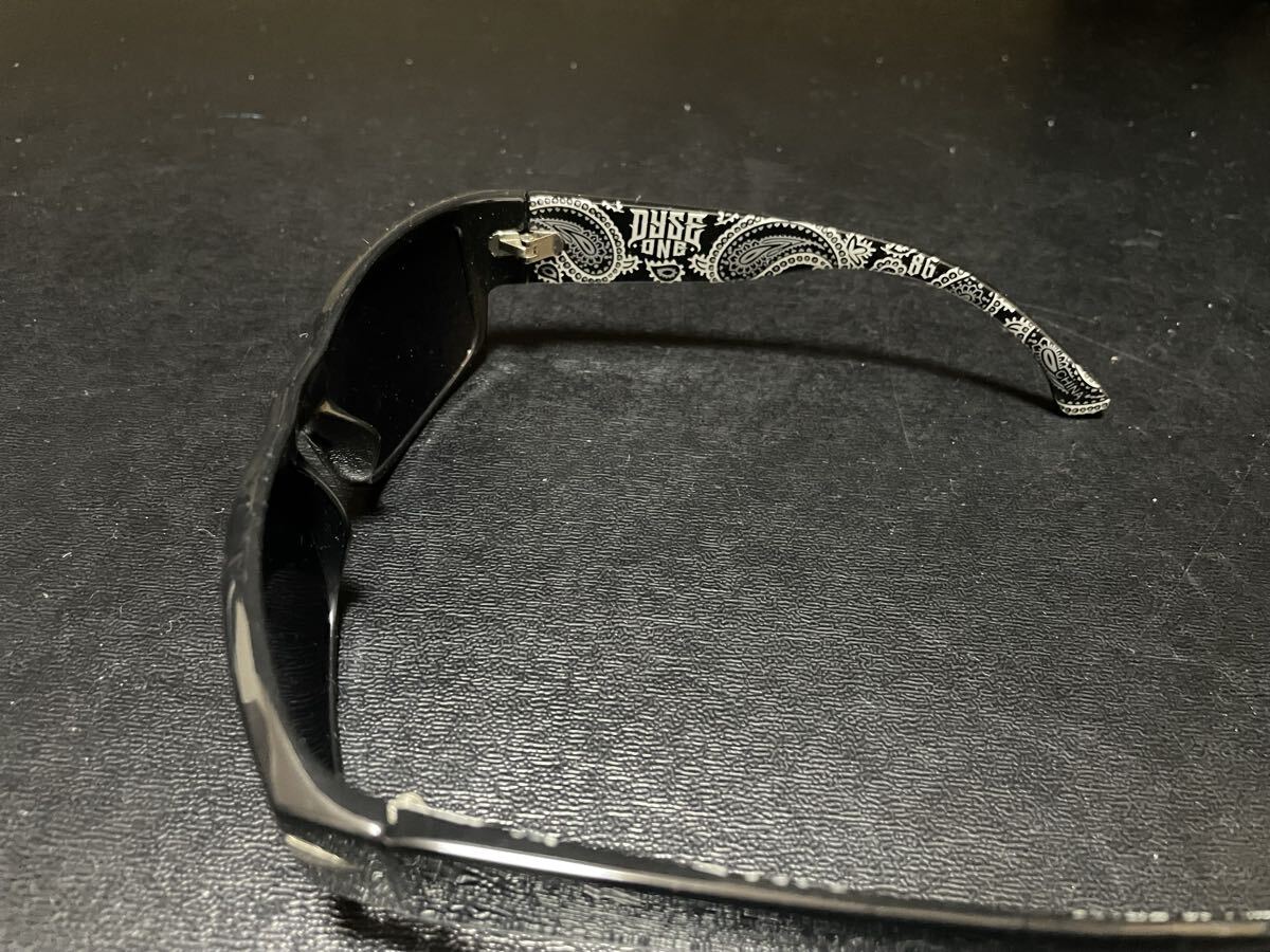 サングラス　ローク　内側ペイズリー柄　黒　ローライダー　ギャングスタ　チカーノ　ヒップホップ_画像2
