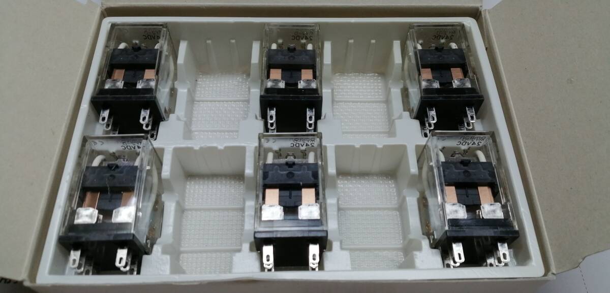 オムロン 　ミニパワーリレー 　 MY2-D 24VDC 　6個(gè)