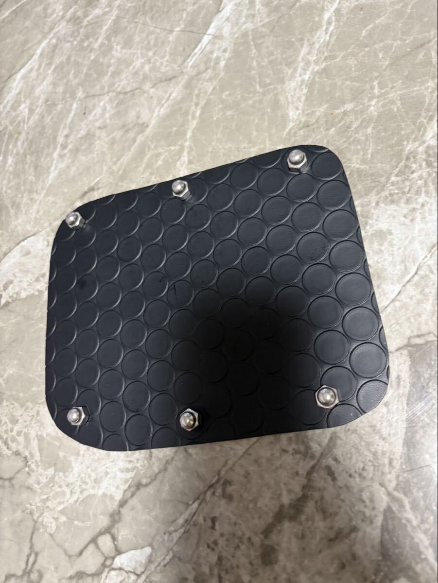 スズキ スペーシアベース スペーシア スペーシアギア 給油口カバー_画像2