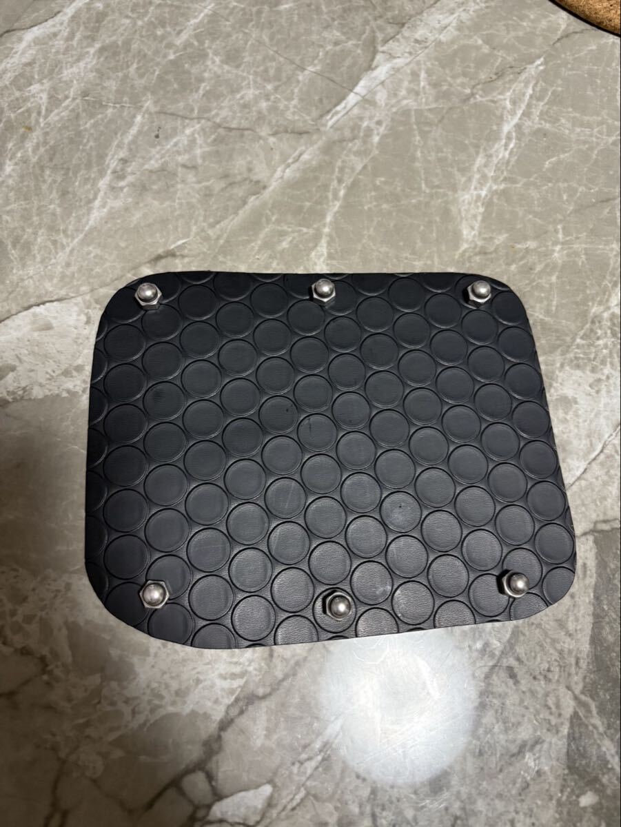 スズキ スペーシアベース スペーシア スペーシアギア 給油口カバー_画像3