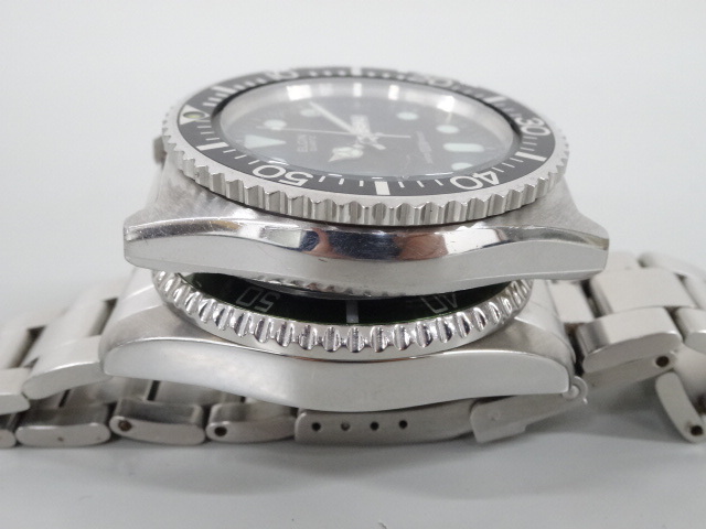 ジャンク 2点セット まとめて ELGIN エルジン FK-531 グリーンベゼル 自動巻き ダイバー 100M クオーツ メンズ 腕時計_画像10