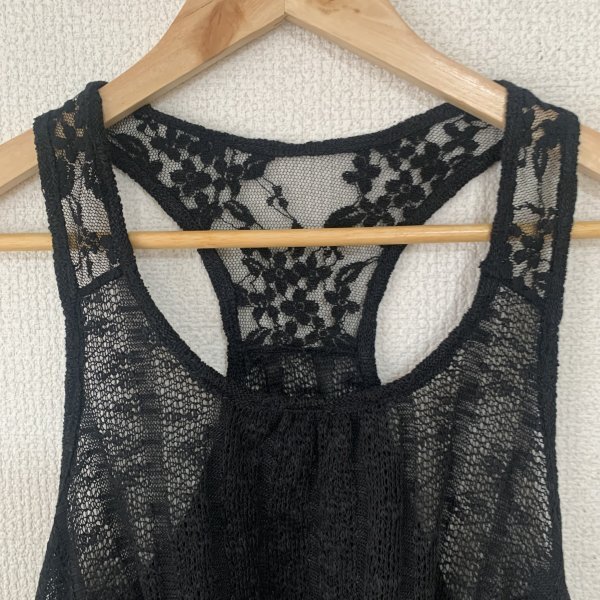 【未使用タグ付】CECIL McBEE セシルマクビー　レース　チュニック　タンクトップ　レディースMサイズ　黒_画像2