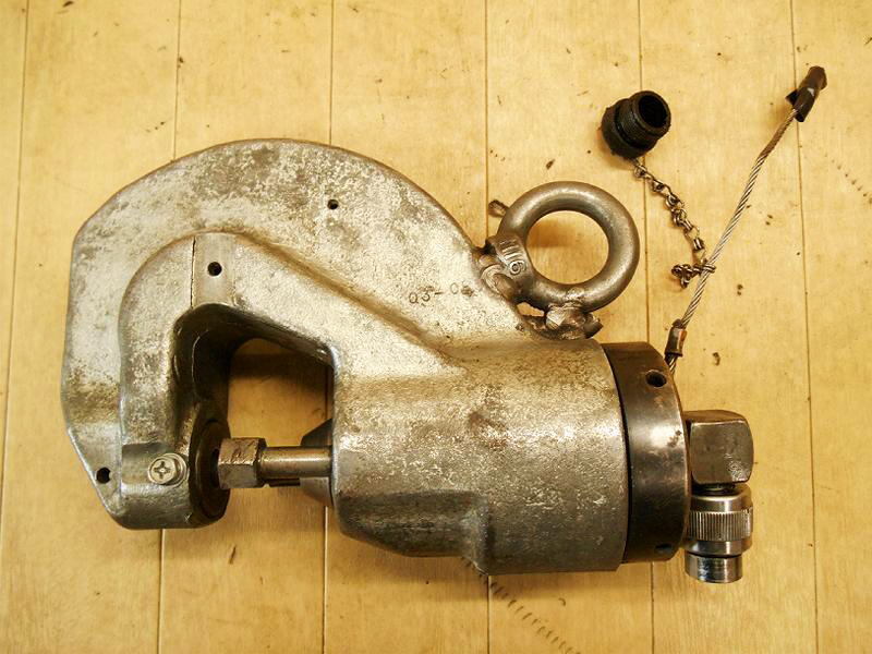 〇 カクタス CACTAS ハイドロパンチャー HM-550 穴開け 油圧式 ヘッド 油圧パンチャー 鋼板打抜機 油圧工具 ダイス 油圧 穴あけ セット_画像2