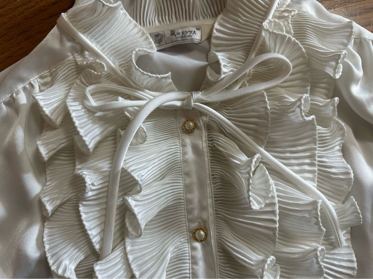 ◇花のブラウス 昭和レトロ古着ヴィンテージ クラシカル ラッフルフリルデザインブラウス◇_画像3