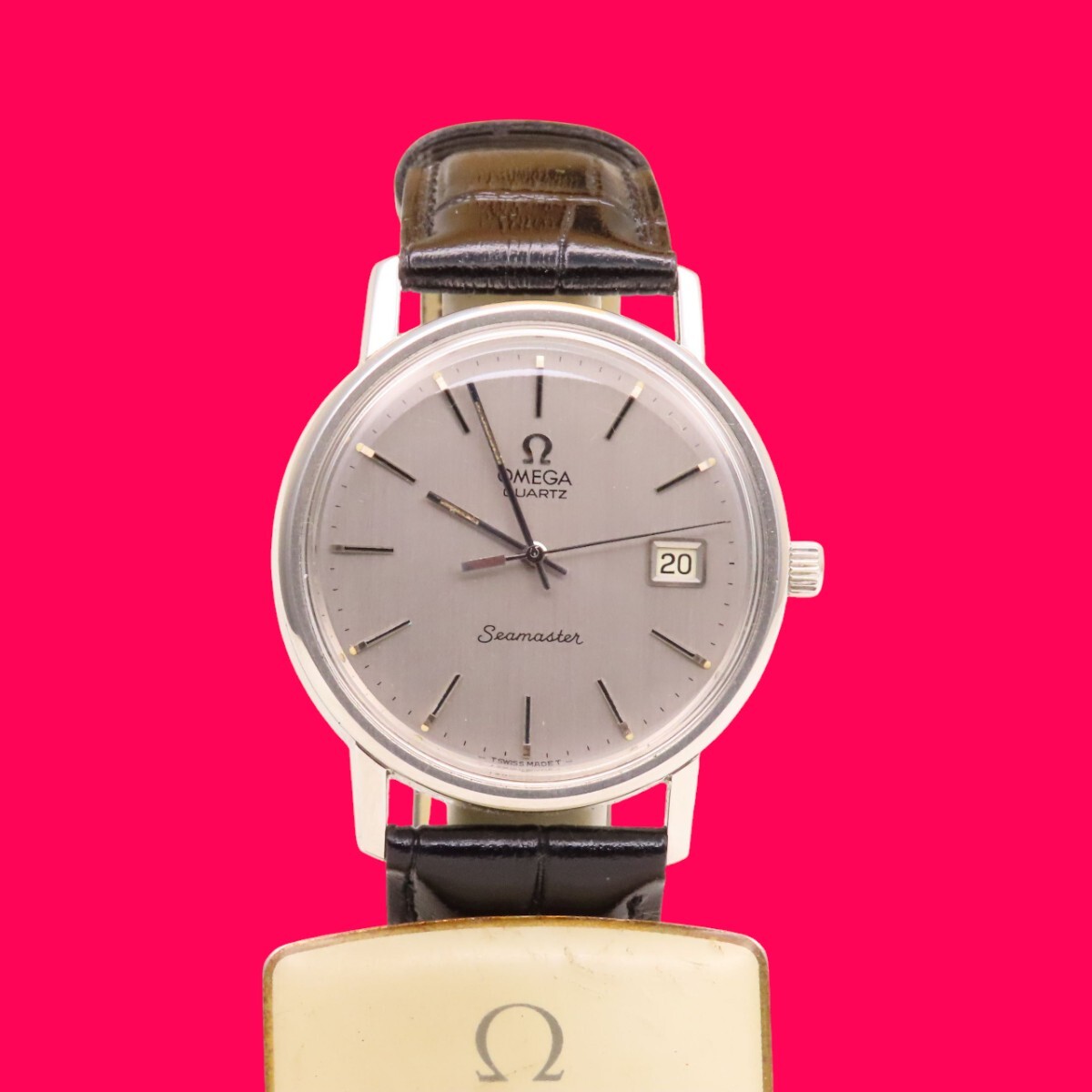 ■♪価格高騰!資産価値！稼働電池新品メンズビンテージ高級超レア！ OMEGA オメガ Seamaster シーマスター デート クオーツ ベルトほぼ新品_画像2