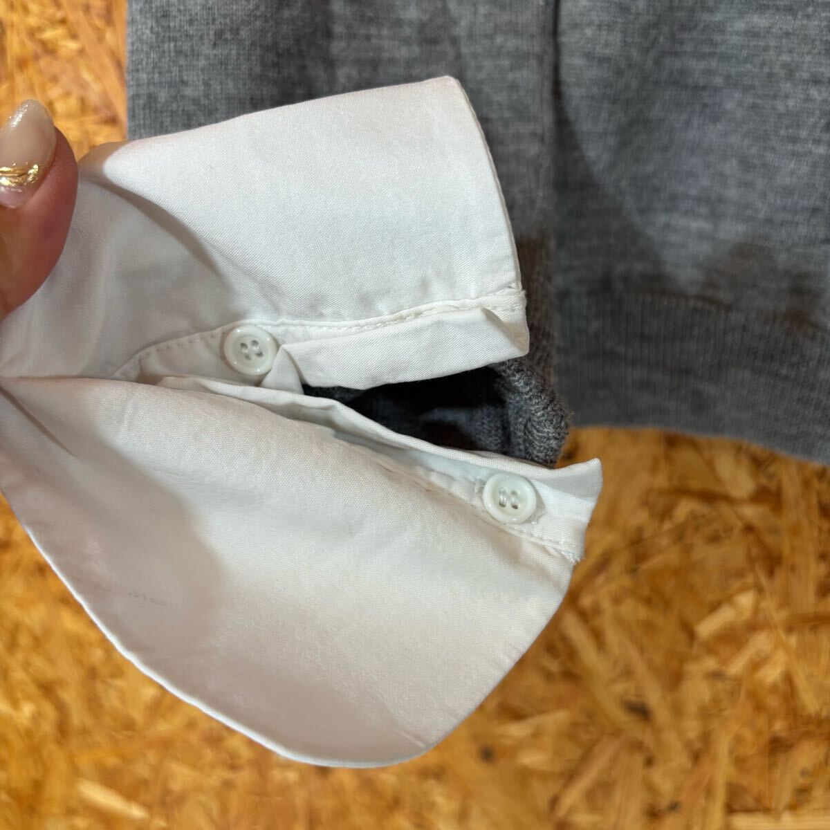 alice+olivia 長袖 トップス 襟付き　グレー　薄手ニット　取り外し　レディース　襟付きニット　4938_画像4