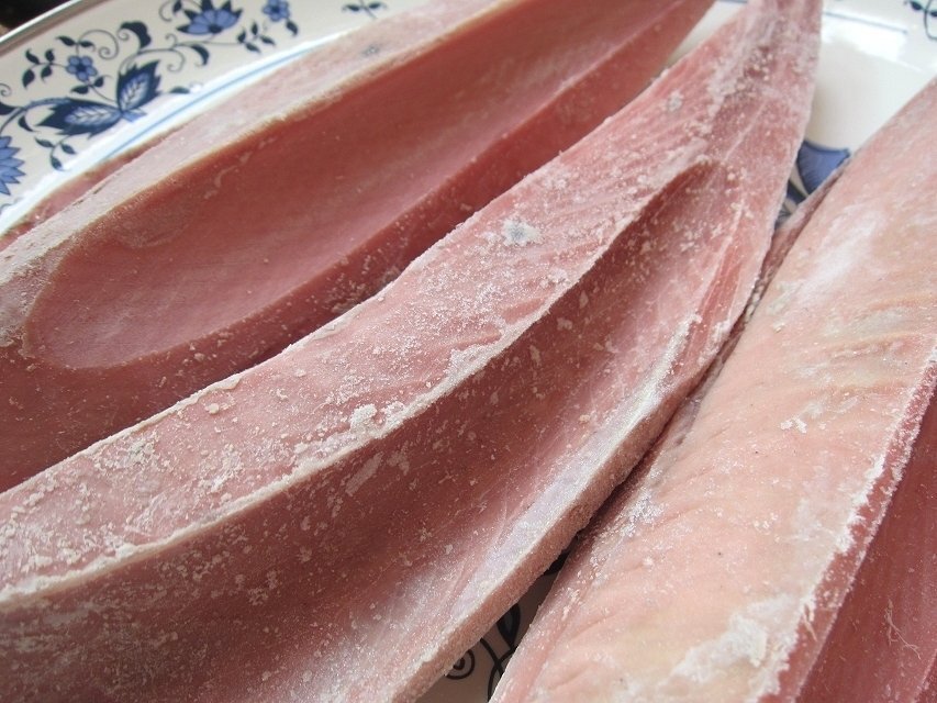 極上品「生鰹1kg」お刺身用（船上凍結(jié)品）一本釣り　カツオ骨なしロイン