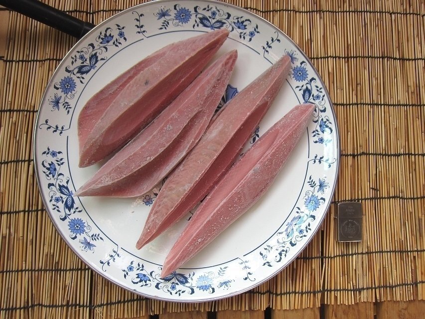 極上品「生鰹1kg」お刺身用（船上凍結(jié)品）一本釣り　カツオ骨なしロイン