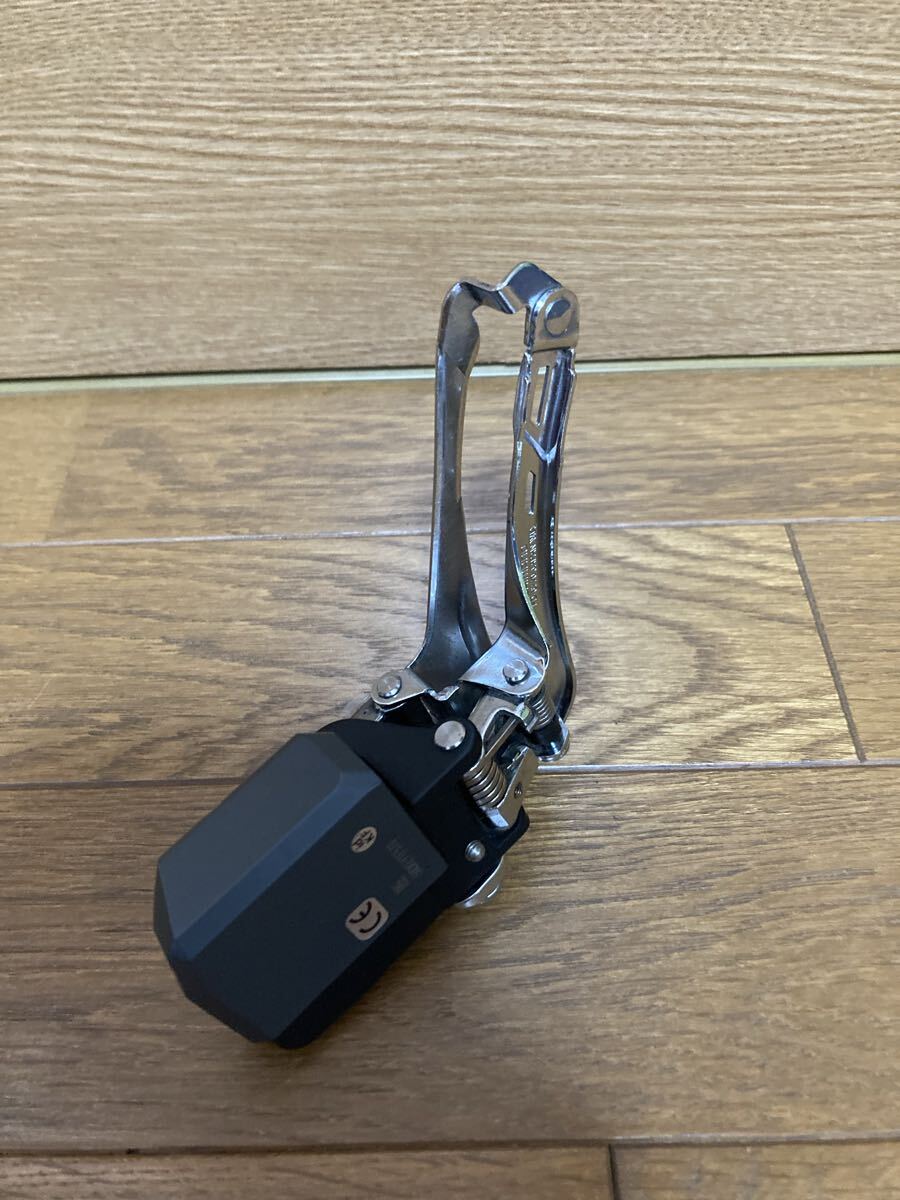 シマノ SHIMANO アルテグラ ULTEGRA FD-6770 フロントディレイラー Di2 接続確認済み_画像5