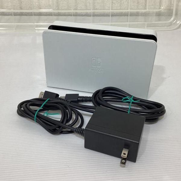 Nintendo Switch ドック（有機ELモデル付属）　白　ACアダプタ＋HDMIケーブルセット　管理YI317b_画像1